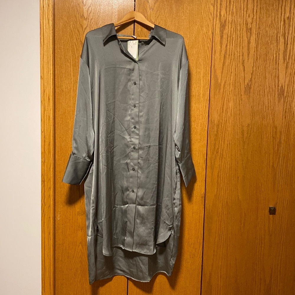 H&M Satin Feel/Look Shirt Dress, NWT, XXL